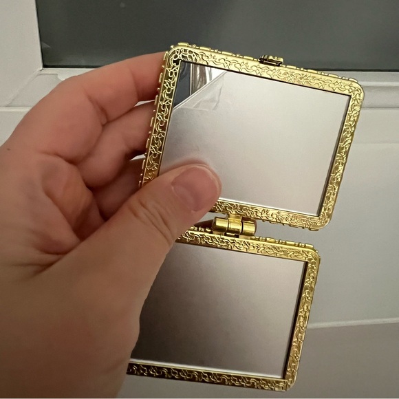 NEW Floral pocket compact mirror, rectangular, white - Picture 11 of 13